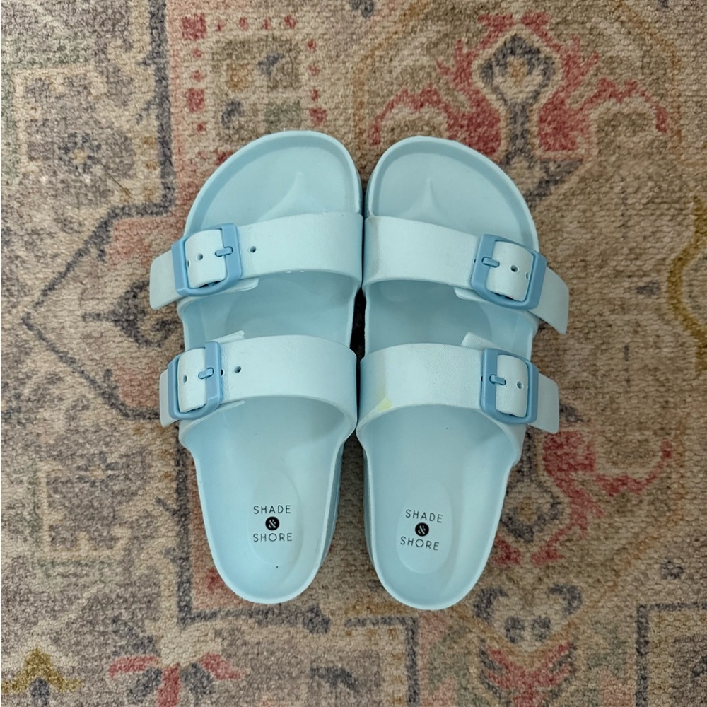 Shade & Shore women’s Light Blue Sandals
